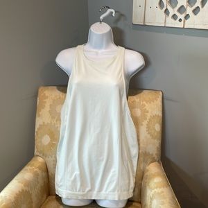 Athleta tank size small. Color a a very pale light green color